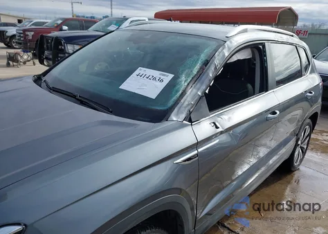 2024 Volkswagen Taos 1.5T Se from USA, damaged, VIN 3VVSX7B24RM117409